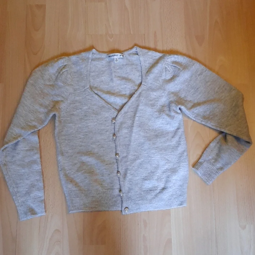 FREE- Beige Cardigan with Jewelled Buttons - Picture 1 of 9